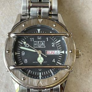 Heavy metal men battery stainless steel water resistant w/date&day